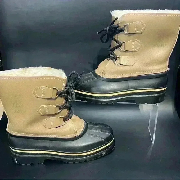 Sorel winter boots size 5 - Picture 3 of 4